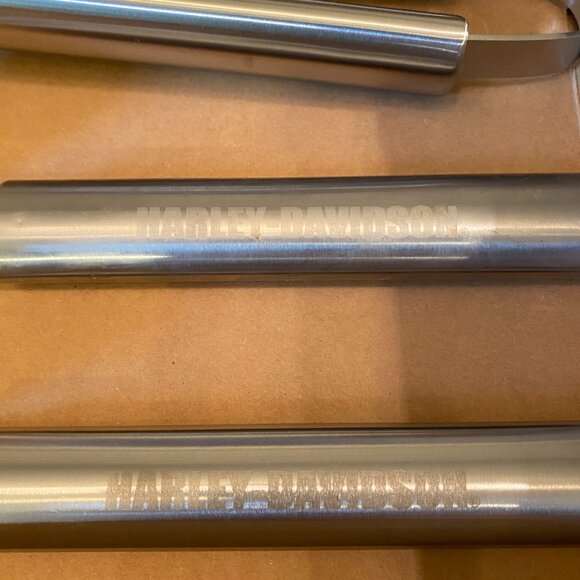 Harley-Davidson 115th Anniversary BBQ Utensil Set - Picture 4 of 6